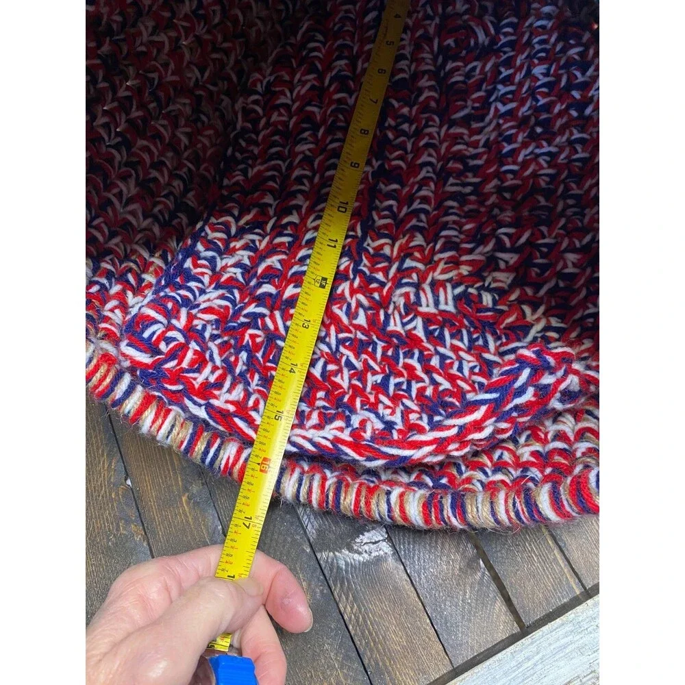 Handmade Crochet Red White Blue Cat Cave Pod Bed Hideaway Warm With Crochet Pad